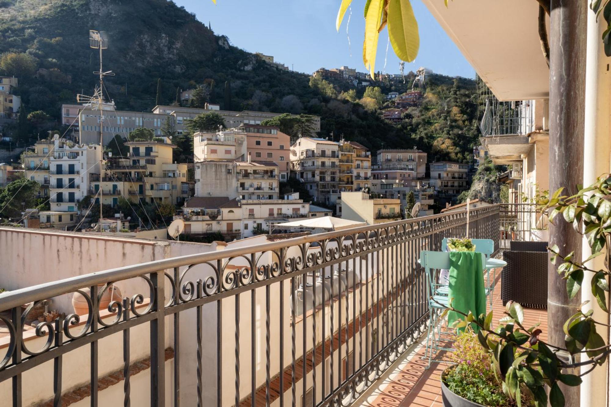 Apartamento Casa Del Presidente Taormina Exterior foto