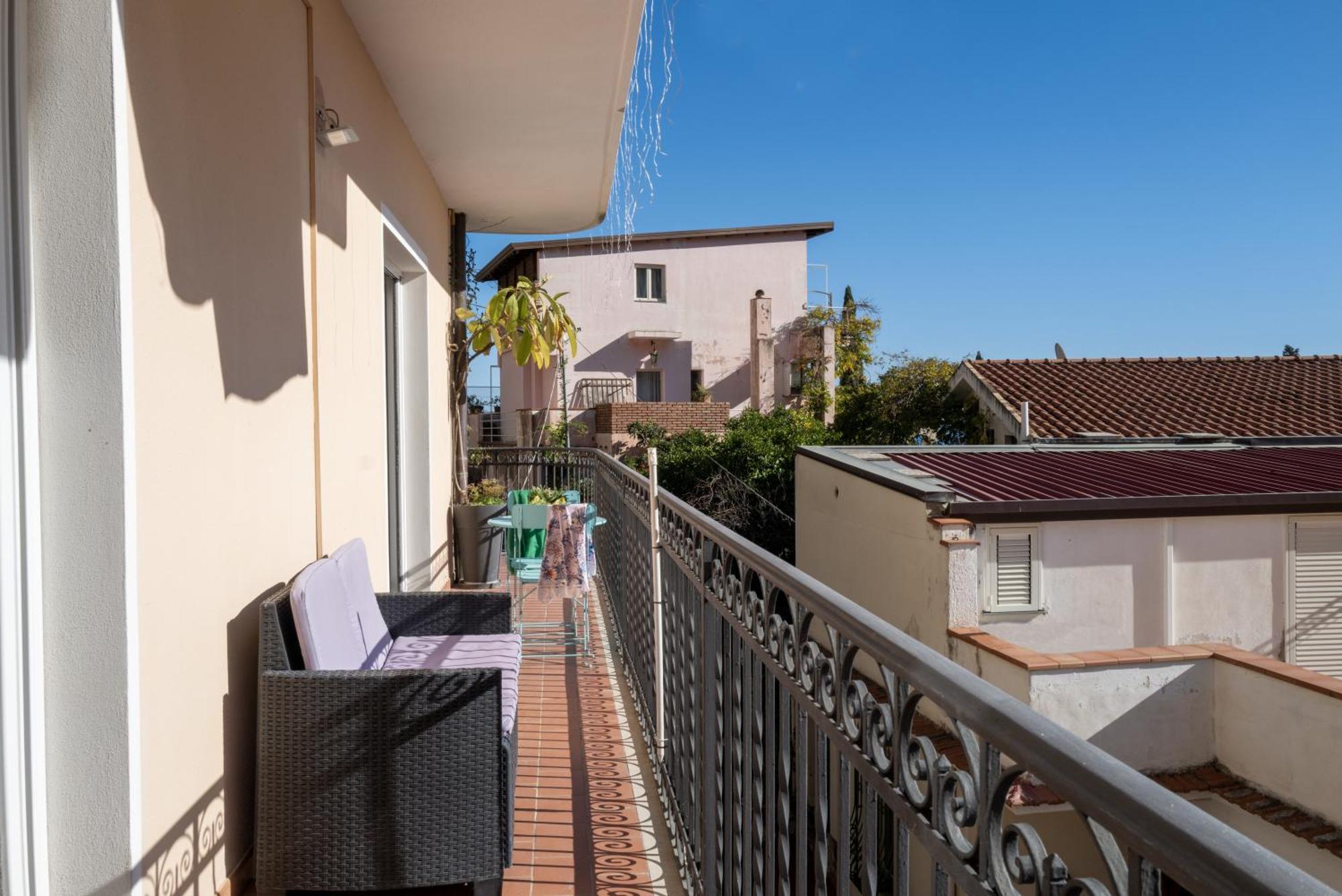 Apartamento Casa Del Presidente Taormina Exterior foto